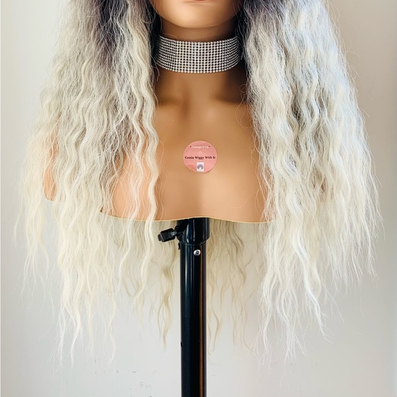 Gorgeous 28” Ombre Grey 13x4 Lace Front Premium Fiber Wig for Daily Wear/Events - Picture 9 of 15